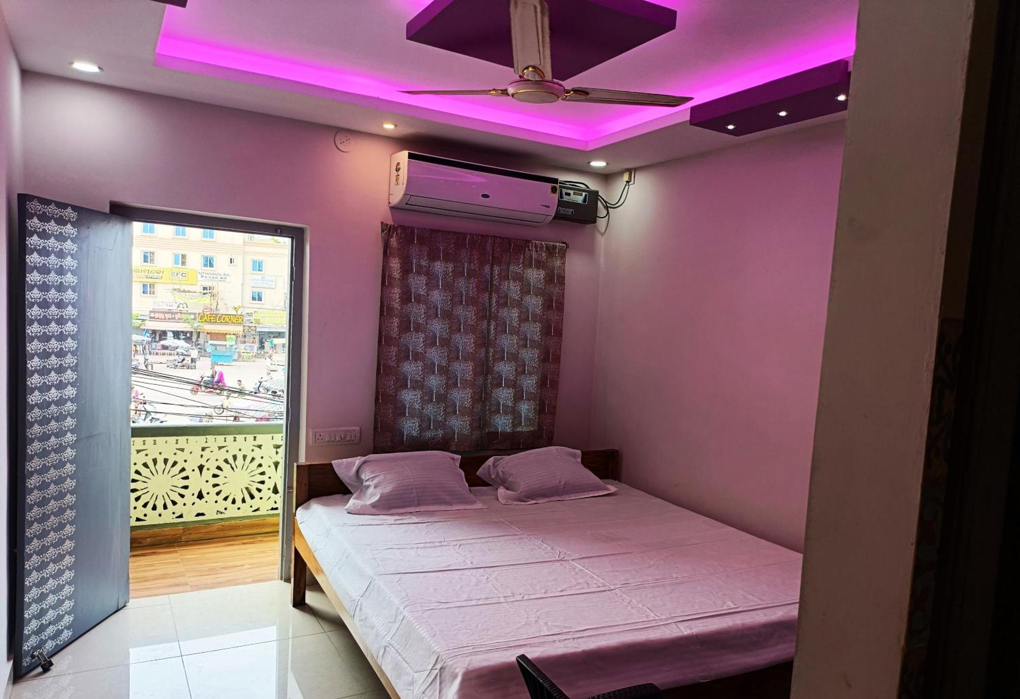 Hotel Grand View 푸리 외부 사진