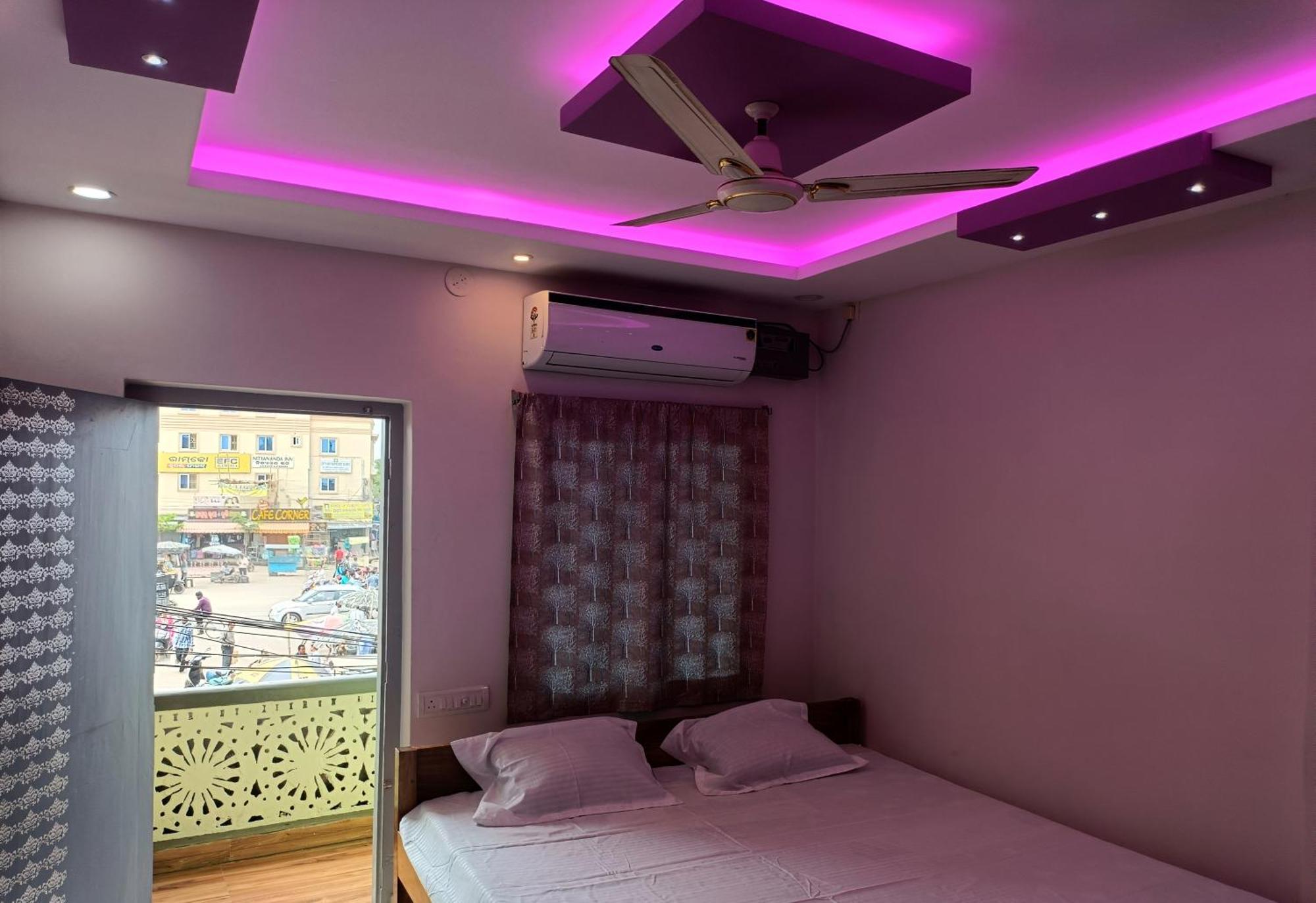 Hotel Grand View 푸리 외부 사진