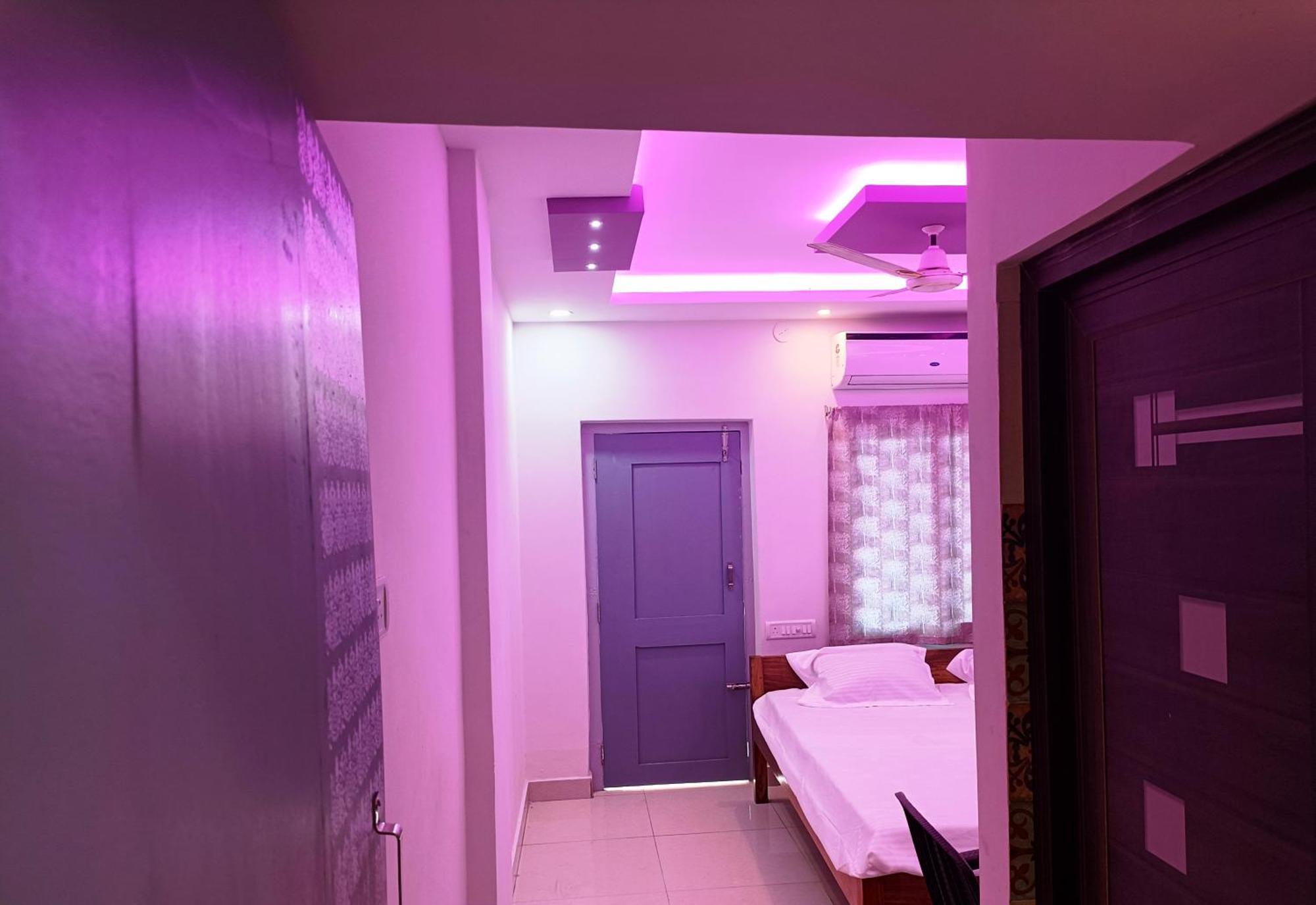 Hotel Grand View 푸리 외부 사진