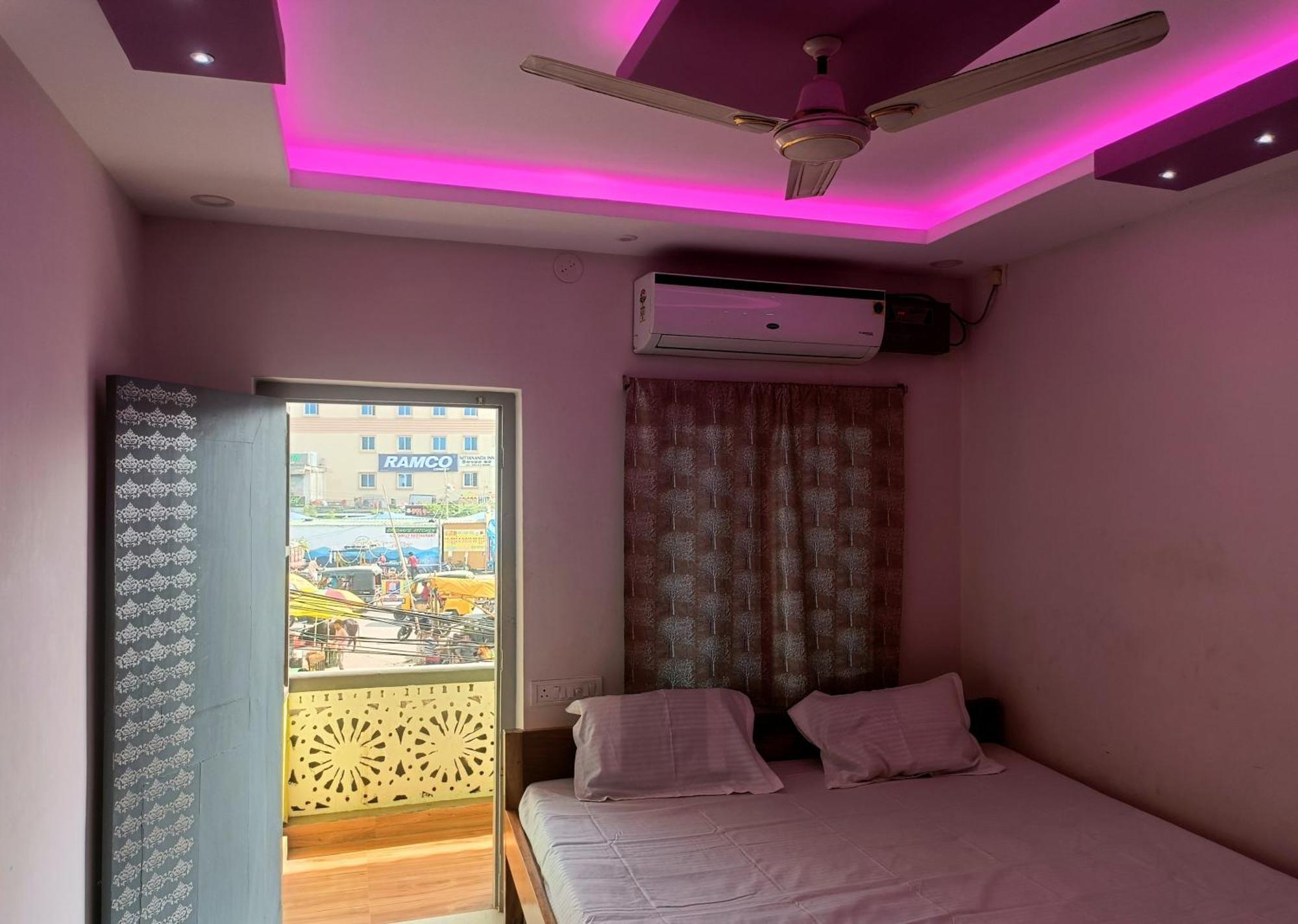 Hotel Grand View 푸리 외부 사진