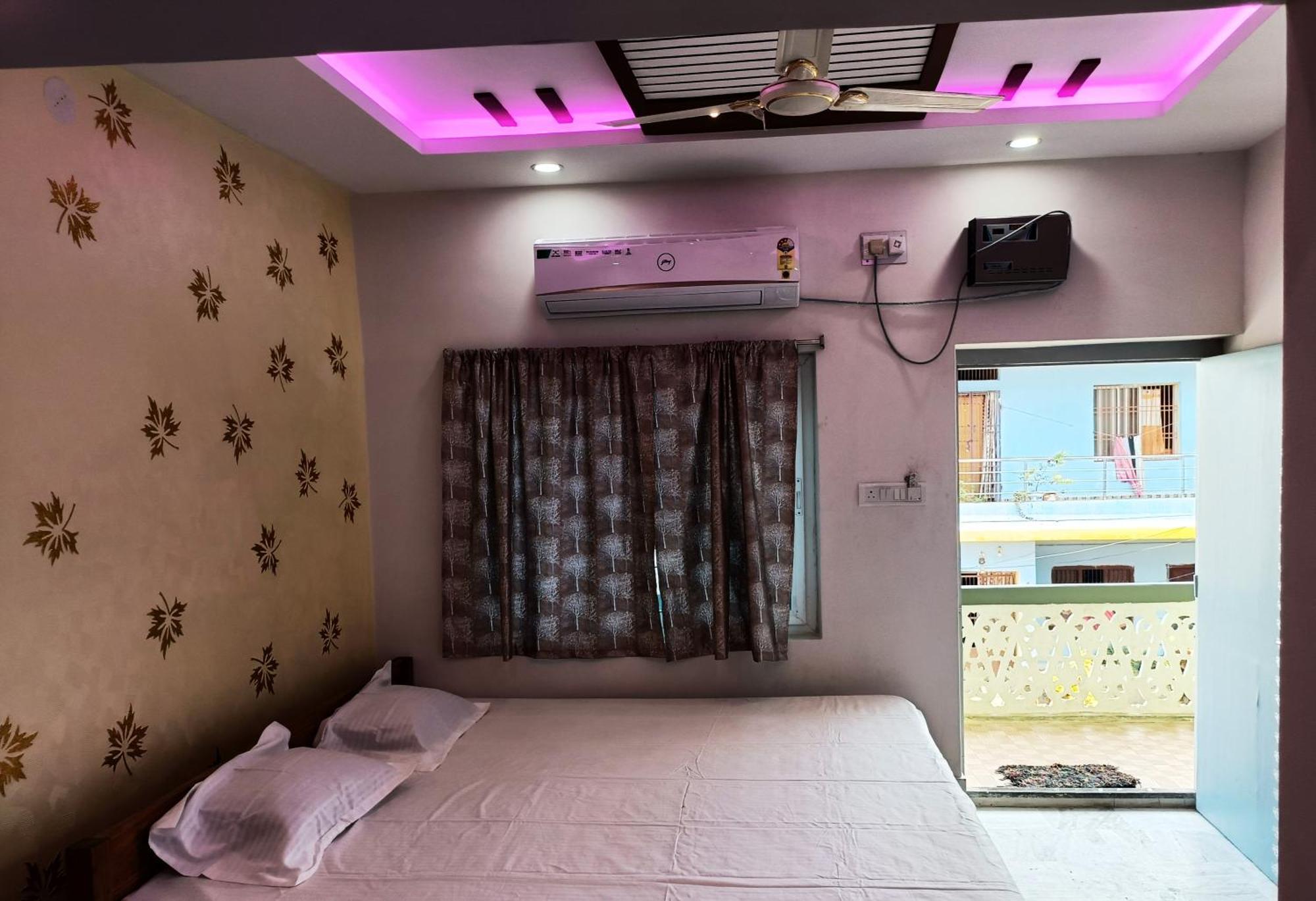 Hotel Grand View 푸리 외부 사진